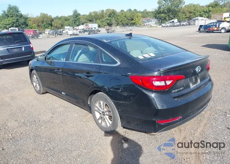 2015 Hyundai Sonata Se z USA, uszkodzony, nr VIN 5NPE24AF3FH005568